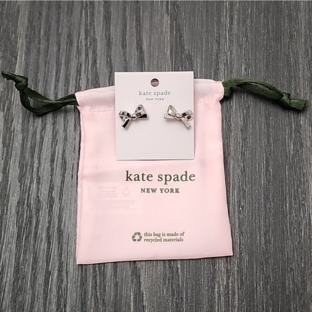 Kate Spade Skinny Mini Bow Stud Earrings Silver - New with Tags - Picture 6 of 11